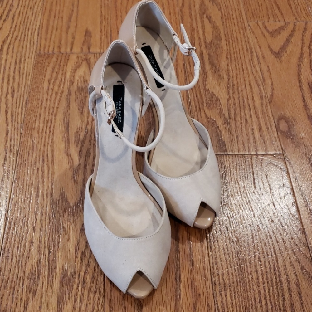 Zara Basic Nude Heels